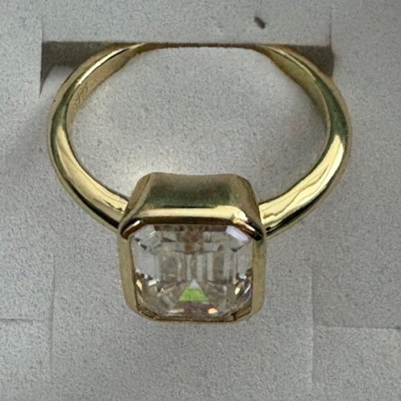 2.5CTW Square Moissanite Solitaire Engagement Ring 14k Yellow Gold Plated - Picture 3 of 6